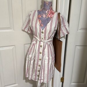 Abercrombie and Fitch light weight dress with tie